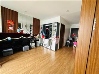 E cần bán căn hộ 83m view vinhome ban công đb giá 6,6 tỷ ,  0369 305 ***