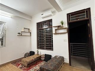 E chính chủ cho thuê căn hộ 25 m đầy đủ nội thất trang thiết bị, 4,2 tr