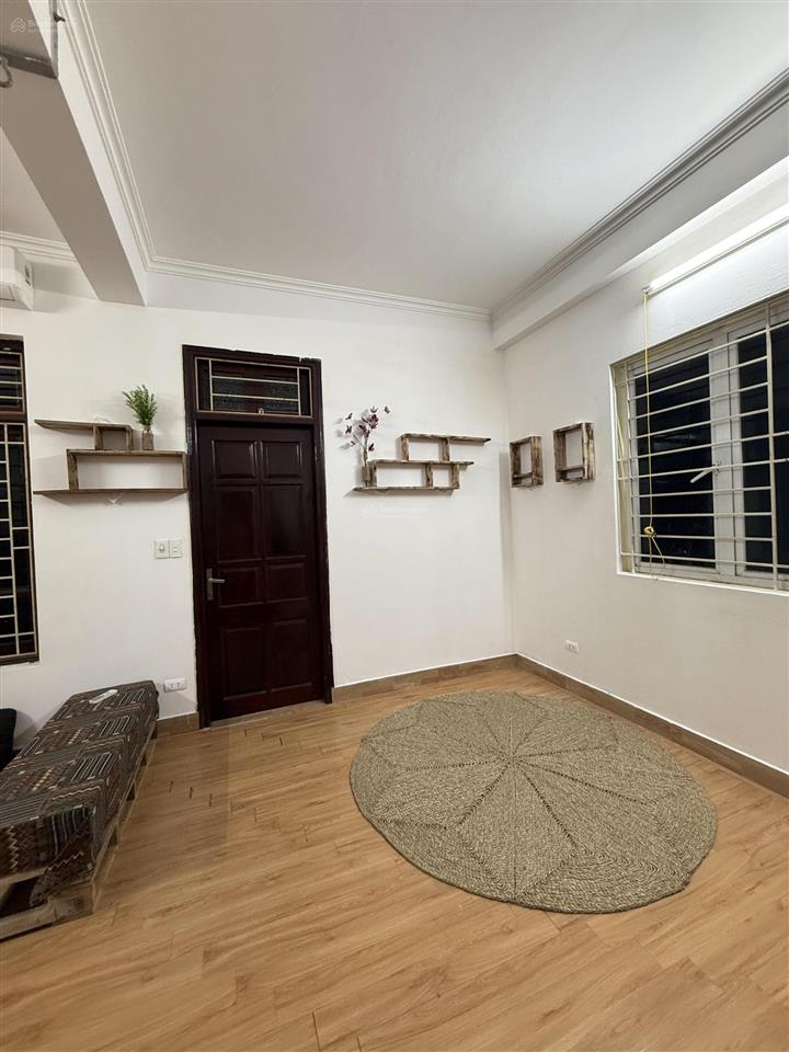 Em chính chủ cho thuê căn hộ 25 m2 đầy đủ nội thất trang thiết bị, 4,2 tr