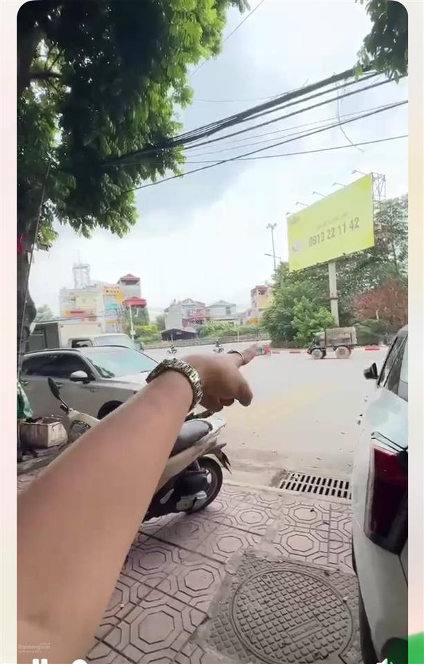 Cho thuê phòng trọ 77 hà huy tập yên viên ngay cầu đuống xuống,  0369 305 ***