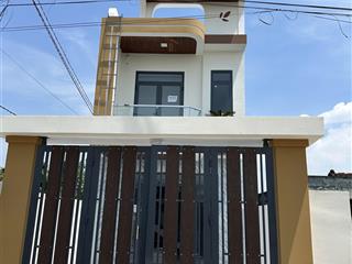 Nhà hiện đại kế bên trường tiểu học tân triều, cách công an phường 500m, đường hương lộ 9