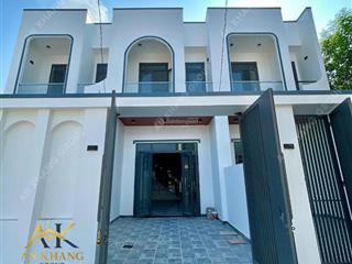 Nhà mới hoàn thiện trả trước 500tr dọn vào ở ngay, nhà cách dt 768 chỉ đúng 100m sổ riêng thổ cư