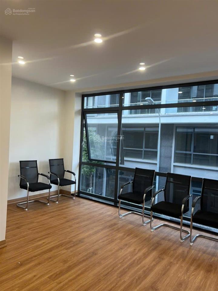 Cho thuê shophouse 3, harbour center, 30 triệu, 80m2 view đẹp giá ưu đãi