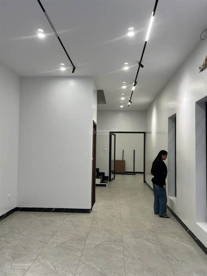 Cho thuê shophouse 3, harbour center, 30 triệu, 80m2 view đẹp giá ưu đãi