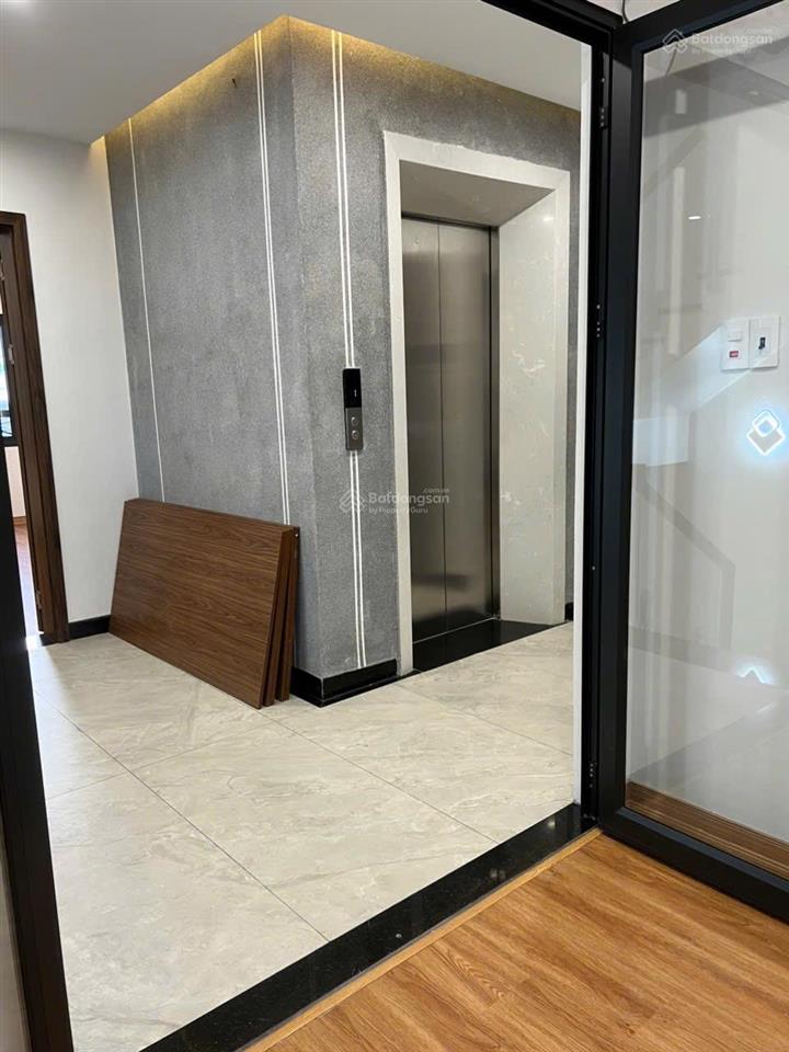 Cho thuê shophouse 3, harbour center, 30 triệu, 80m2 view đẹp giá ưu đãi