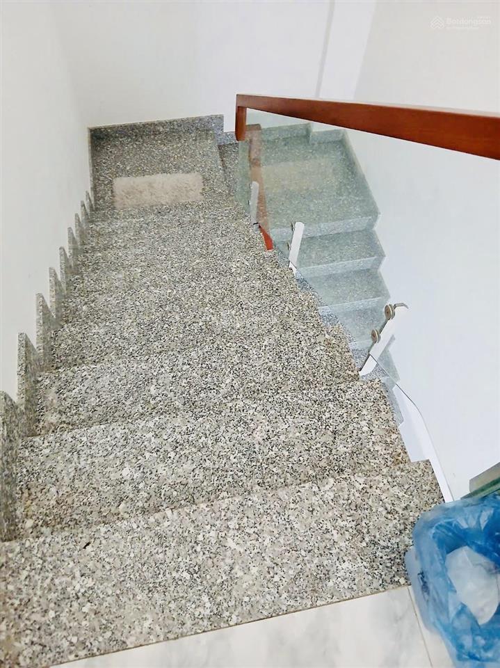 8trnhà thuêđường 14  bhha  bình tân  54m2  2pn  có máy lạnh