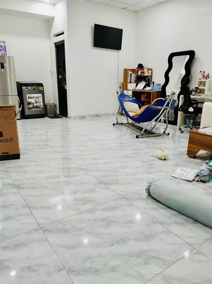8trnhà thuêđường 14  bhha  bình tân  54m2  2pn  có máy lạnh