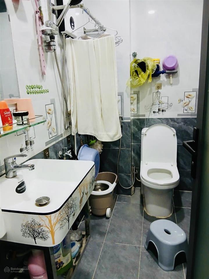 8trnhà thuêđường 14  bhha  bình tân  54m2  2pn  có máy lạnh