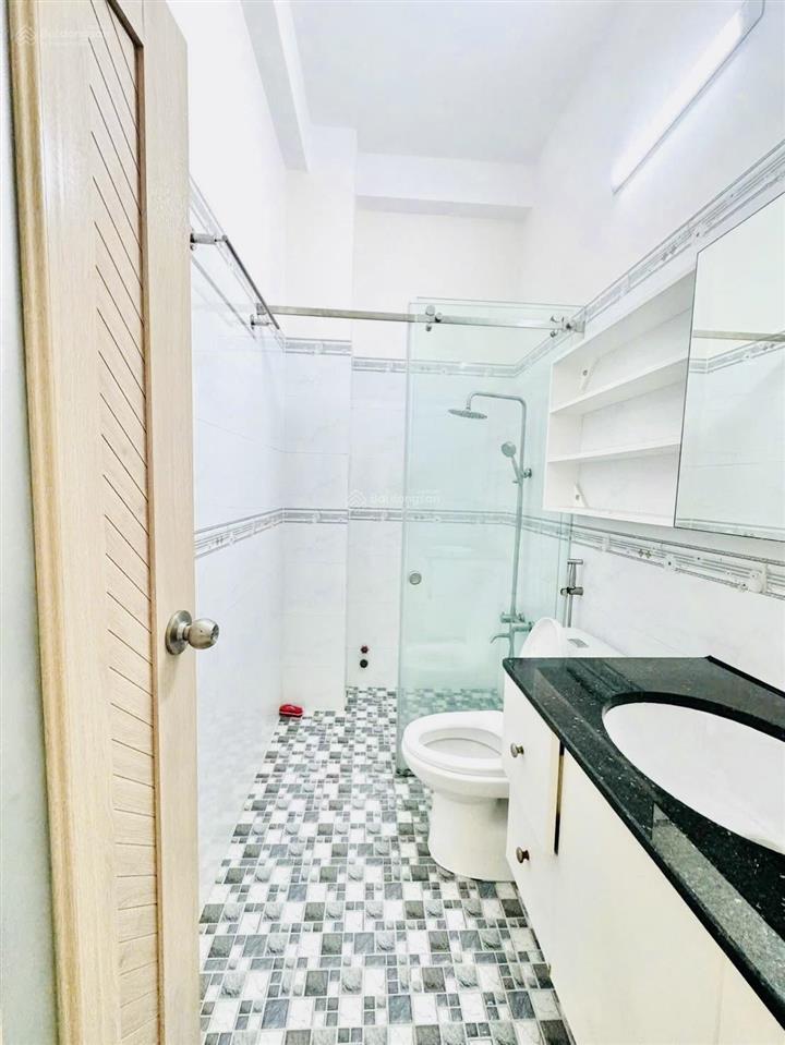 12tr nhà thuê 1/ đường lê văn quới 56m2  4pn bhha, bình tân