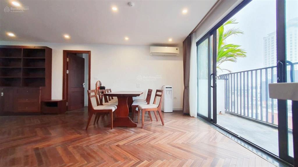 Toà nhà 280m2 x 9t tây hồ, doanh thu 5 tỷ/năm, cách nhà hát opera chỉ hơn 300m, giá tốt nhất hồ tây