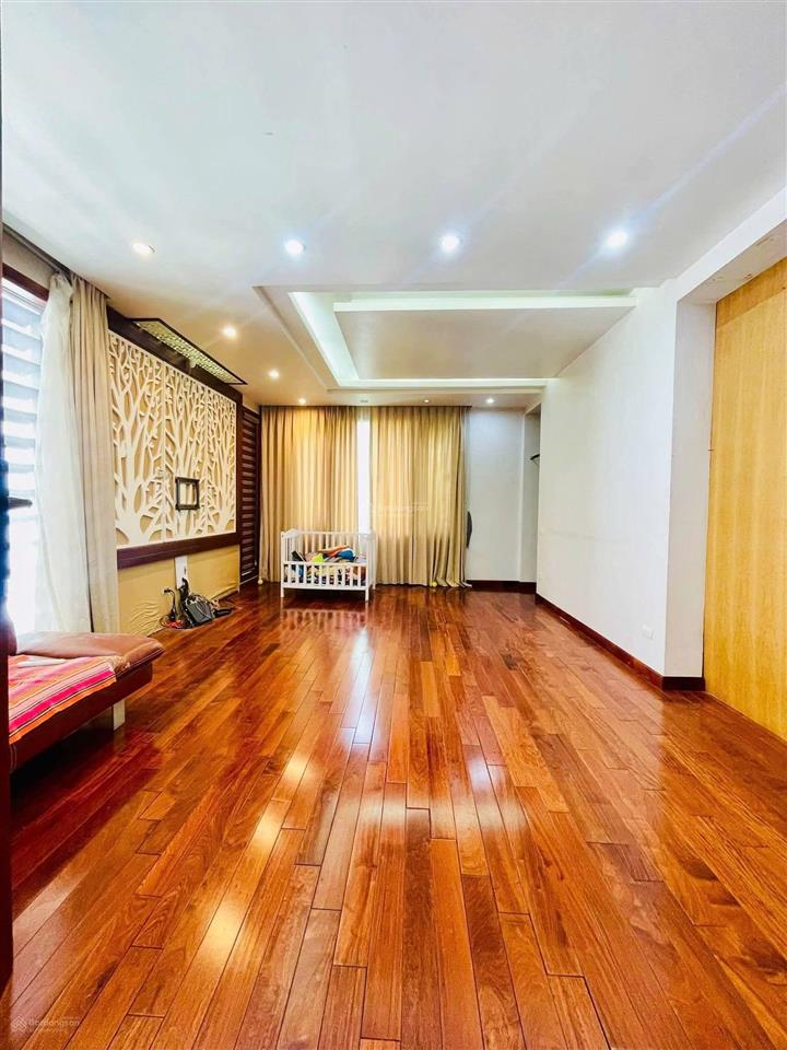 Biệt thự sân vườn hoàng thế thiện phân lô đẳng cấp khu sài đồng chu huy mân, 3 mặt thoáng, ô tô