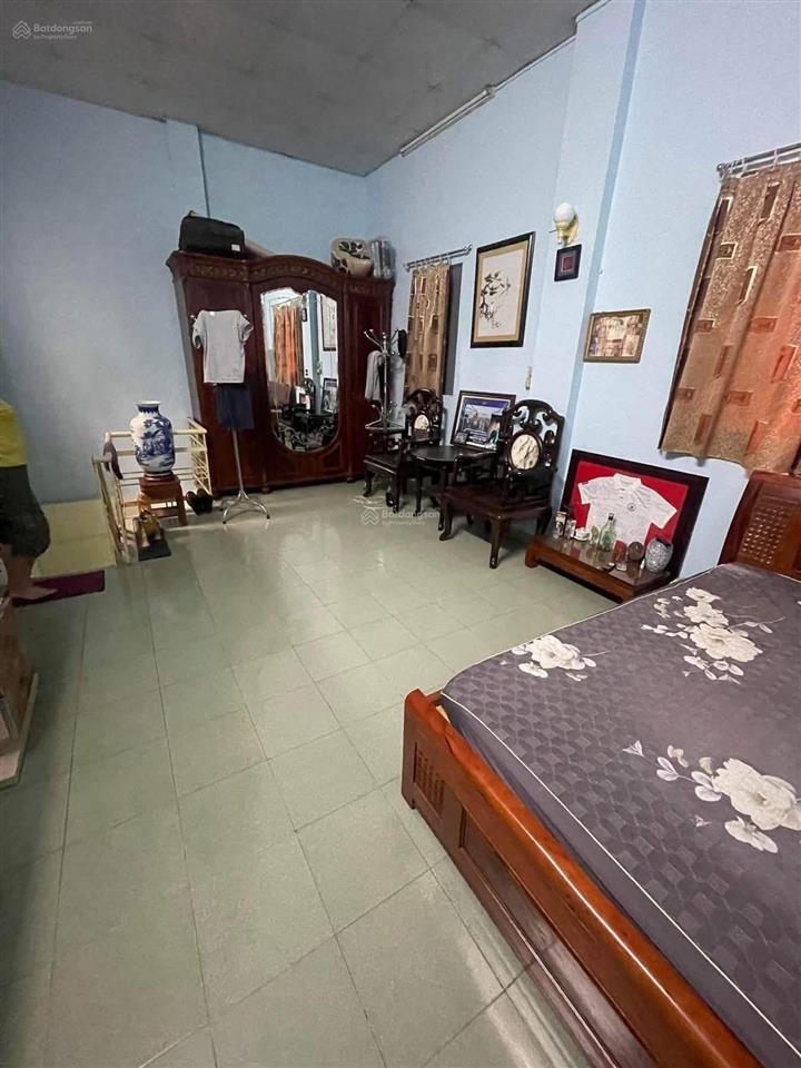 Hoàng quốc việt, nghĩa đô, cầu giấy, dt 153m ô tô, 50m ra mặt phố, giáp tây hồ, giá đầu tư