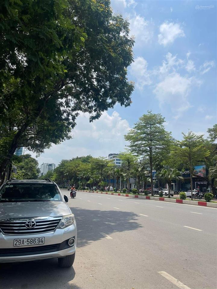 Hoàng quốc việt, nghĩa đô, cầu giấy, dt 153m ô tô, 50m ra mặt phố, giáp tây hồ, giá đầu tư