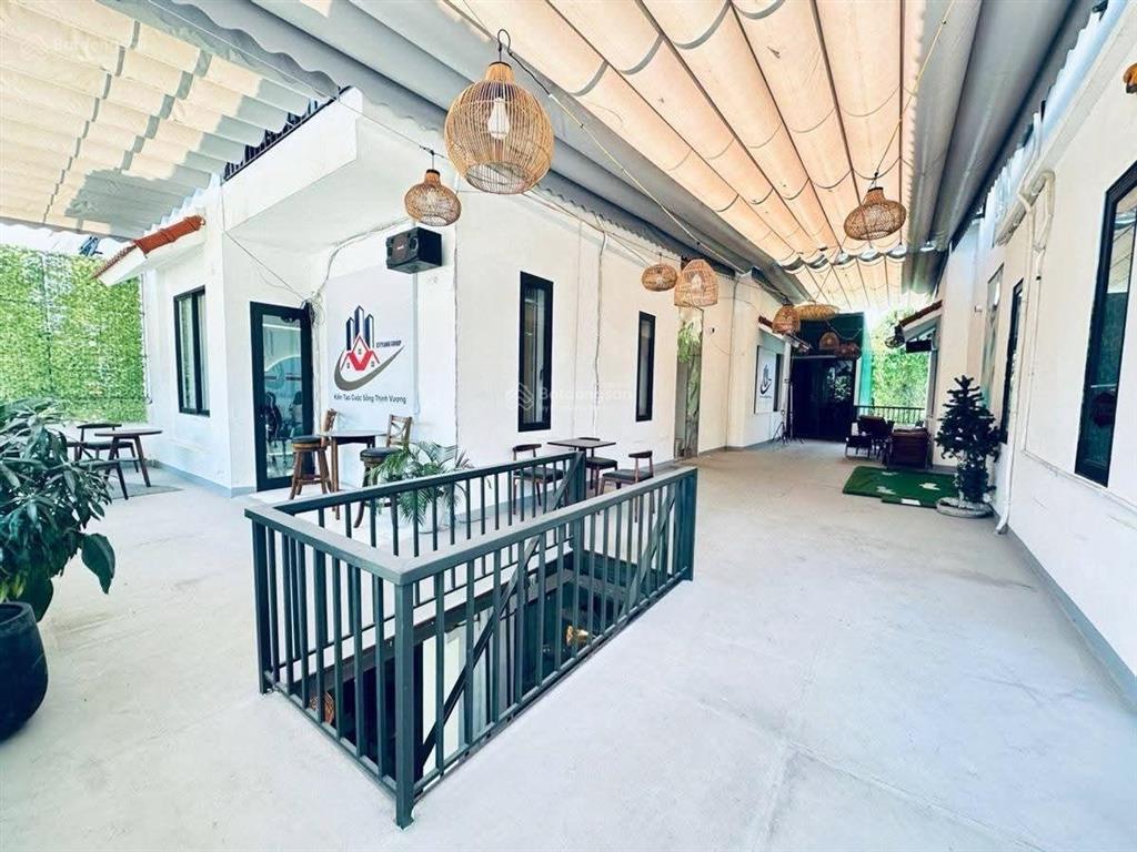 Biệt thự, hoàng trọng mậu, mỹ đình, nam từ liêm, 204m2 4t thang máy giá đầu tư, trước nhà rộng 30m