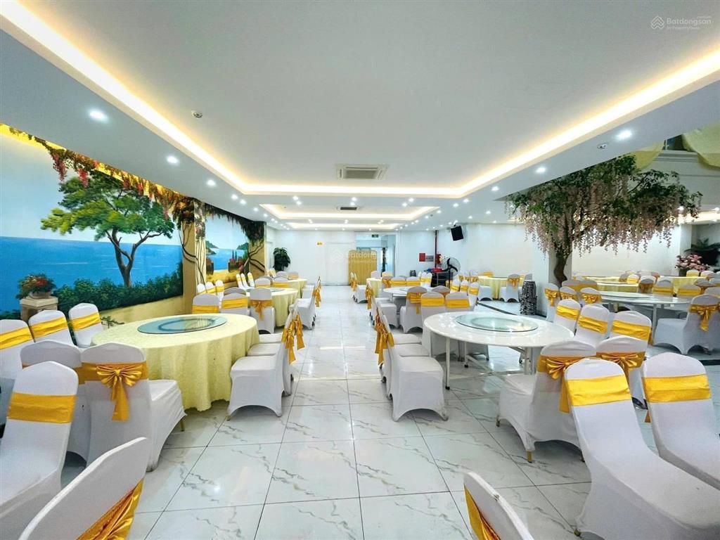 Toà nhà mặt phố hồng đô gần lê quang đạo, nam từ liêm, dt 670m2 x 6t mt 40m, doanh thu 400tr/thánh