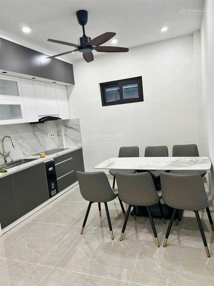 Sài đồng, long biên, dt 51m2 4t mới full nội thất, 15m ô tô tránh, giá siêu ngon, đt tốt