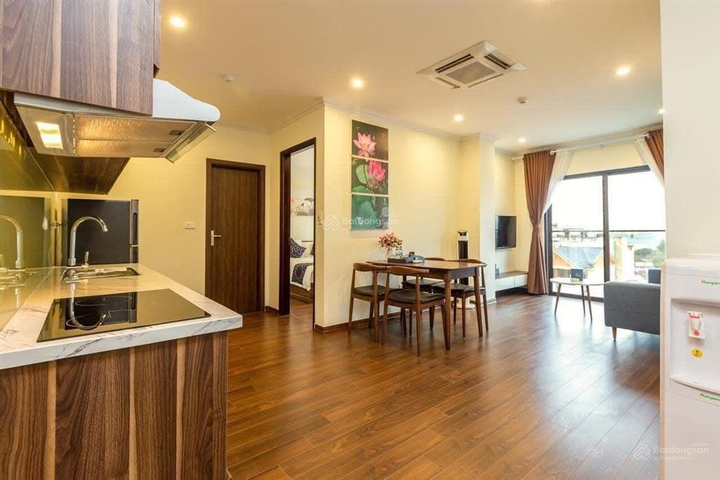 Phố võ chí công, tây hồ toà nhà 10t 345m2 xây full, doanh thu 500tr/tháng, đt giữ tiền vô cùng tốt
