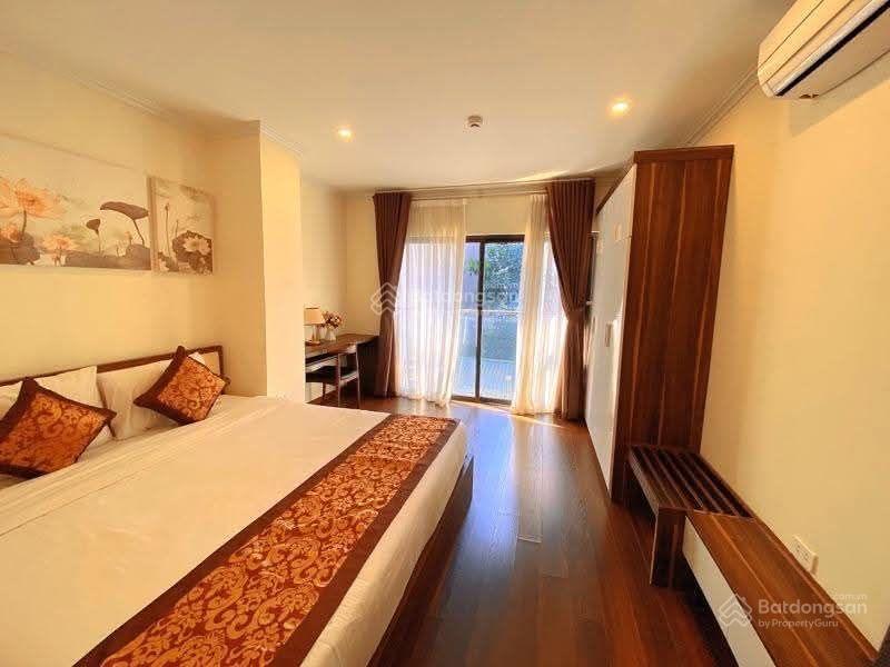 Phố võ chí công, tây hồ toà nhà 10t 345m2 xây full, doanh thu 500tr/tháng, đt giữ tiền vô cùng tốt