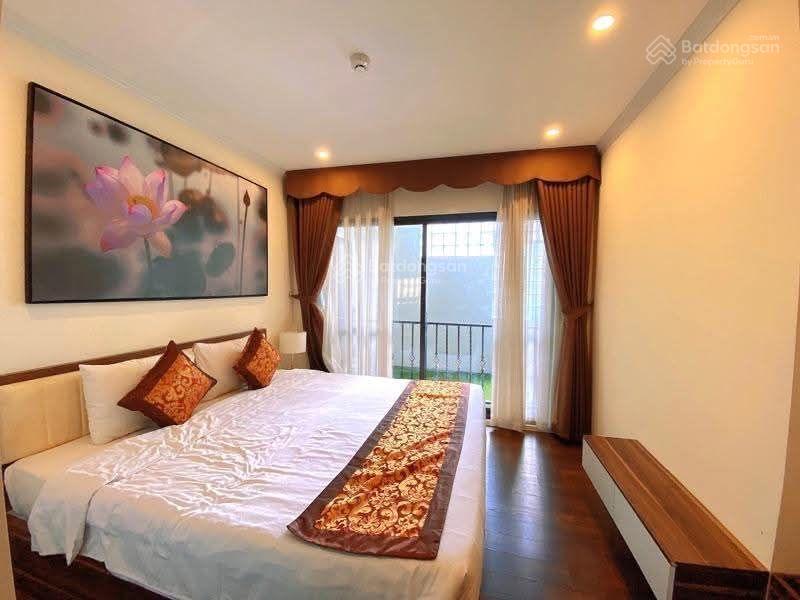 Phố võ chí công, tây hồ toà nhà 10t 345m2 xây full, doanh thu 500tr/tháng, đt giữ tiền vô cùng tốt