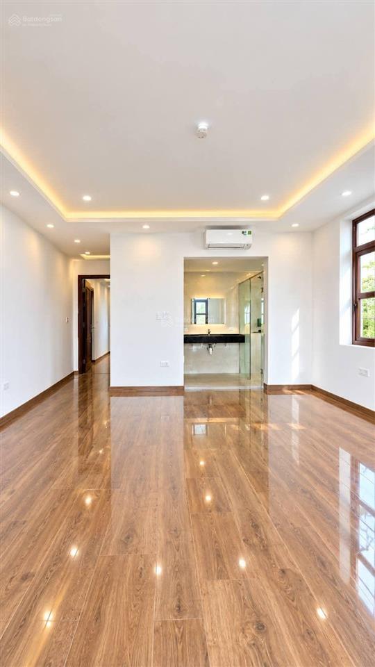 Mặt phố phương liệt, thanh xuân, dt 230m x 7t, thang máy, lô góc 3 mặt mở cửa, kinh doanh ngày đêm