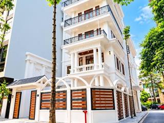 Mặt phố phương liệt, thanh xuân, dt 230m x 7t, thang máy, lô góc 3 mặt mở cửa, kinh doanh ngày đêm