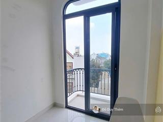 Bán chdv 5 tầng, 100m2, thang máy, đường xe tải thông, thu nhập cao, 9.98tỷ