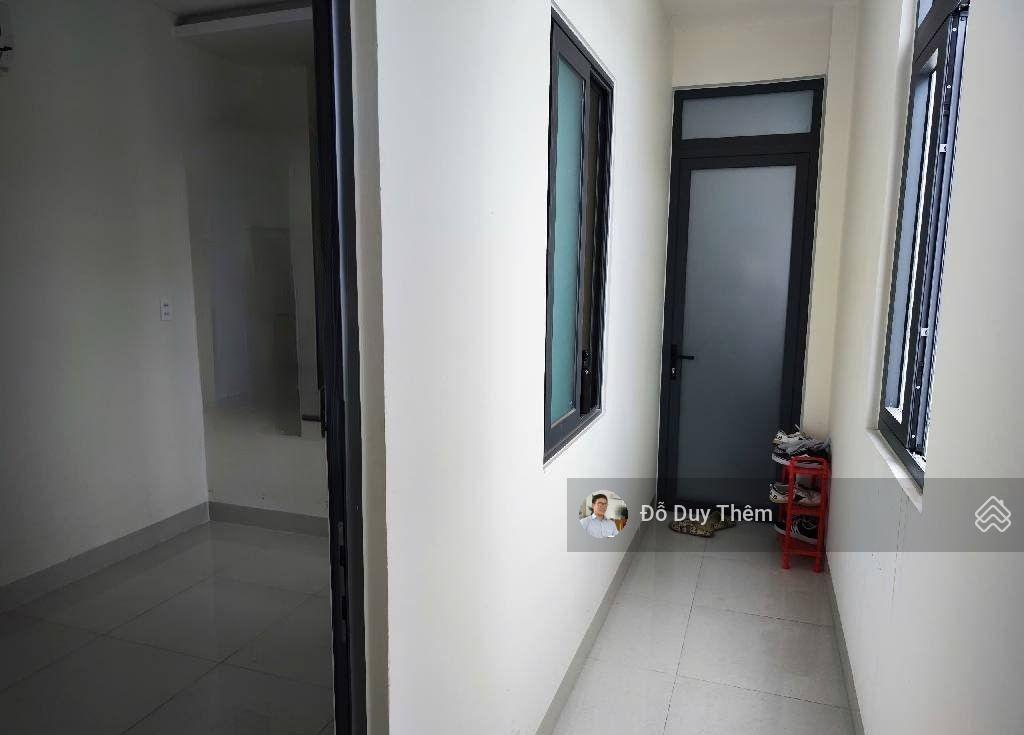 Chdv nguyễn ảnh thủ, 4 tầng, ngang 8, 12 phòng 13wc, sân xe thoáng.hơn 9tỷ