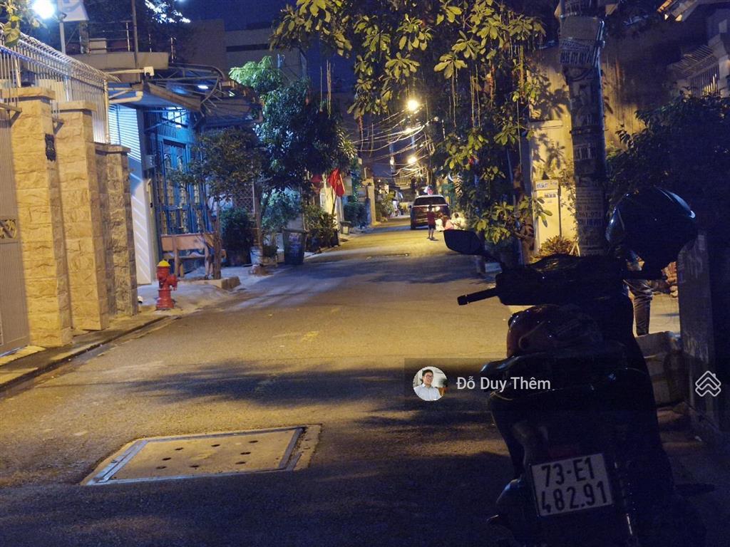 Bán nhà nguyễn ảnh thủ, trung mỹ tây 1. dt 230m2, ngang 10m, mặt tiền đường, hơn 15tỷ