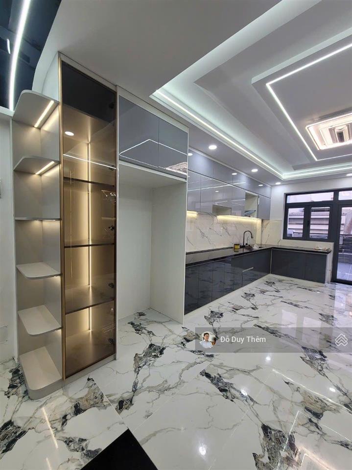 Nhà mới đường số 6, bình tân, 88.8m2, 5 tầng, đường 8m có lề, giáp trạm thu phí an sương. 7.65 tỷ