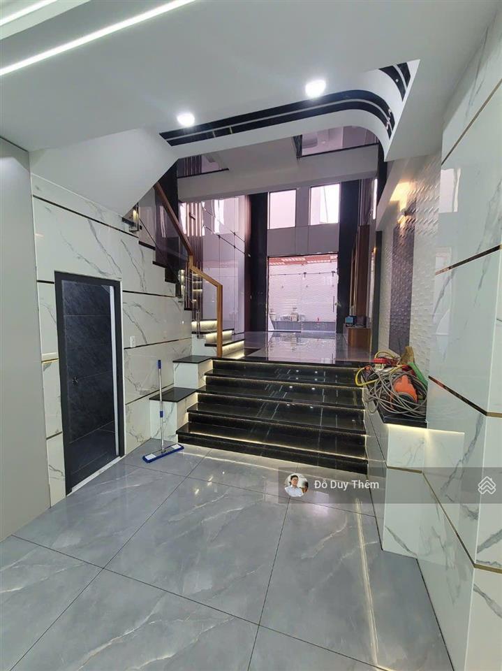 Nhà mới đường số 6, bình tân, 88.8m2, 5 tầng, đường 8m có lề, giáp trạm thu phí an sương. 7.65 tỷ