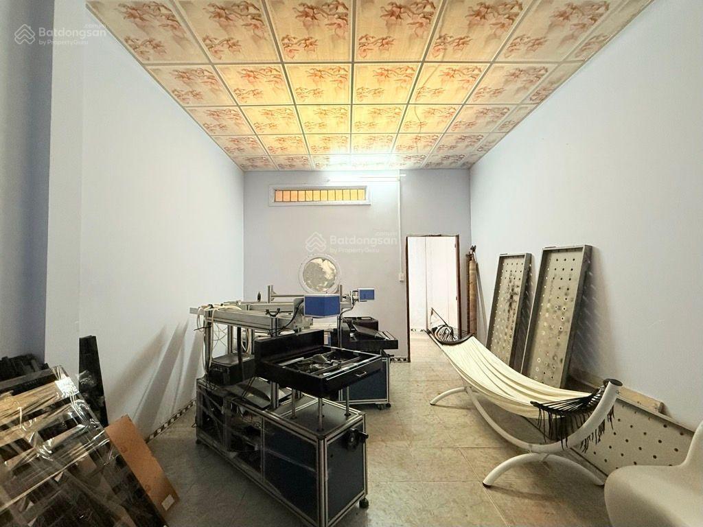 Bán nhà mặt tiền đường quốc lộ 1a, cầu an sương, 160m2, ngang 9m. hơn 5tỷ