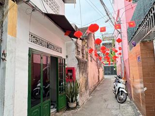 Bán nhanh nhà cấp 4 lửng ngay tttp khu bàn cờ hẻm thông đường mạc đỉnh chi p.nha trang