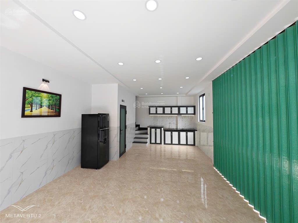 Bán căn góc nhà mới 2 tầng đường ô tô hương lộ ngọc hiệp