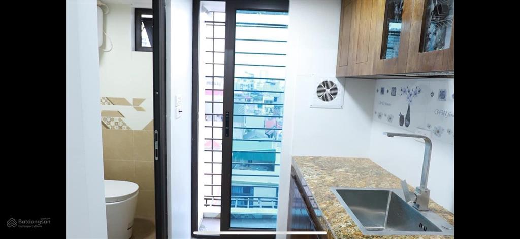 Chính chủ gửi bán tòa cc mini tại phố phùng khoang, dt 68m2 x 7 tầng, giá 13,9 tỷ có thương lượng
