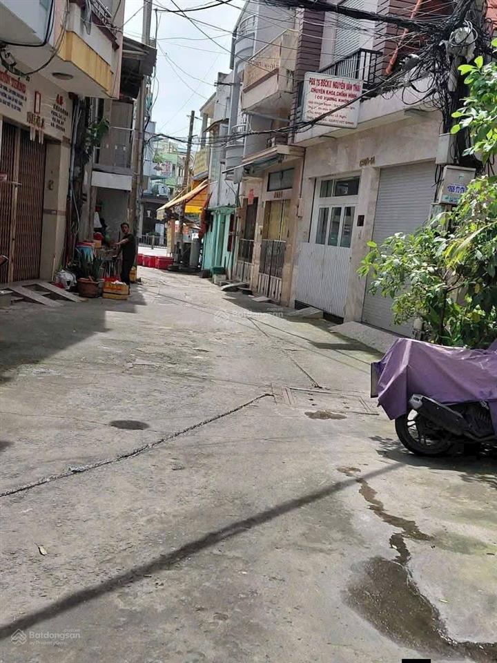 Bán căn nhà hẻm ô tô, gần parkson lê đại hành