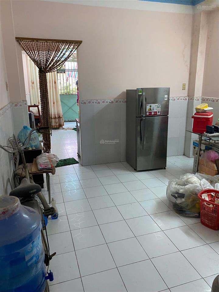 Bán căn nhà hẻm tùng thiện vương bình đông. kế cầu chà và