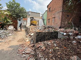 Bán lô đất kế chợ thủ đức. nhà chưa qua đầu tư