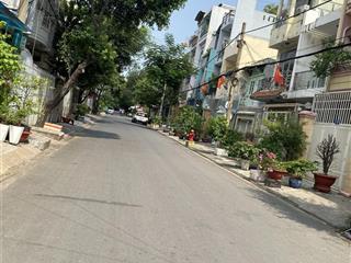 Bán căn nhà khu dân cư bình hưng, kế bến xe quận 8.