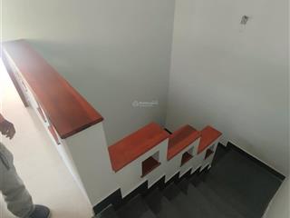 Cho thuê biệt thự khu dân cư bình hưng, kế bến xe quận 8.