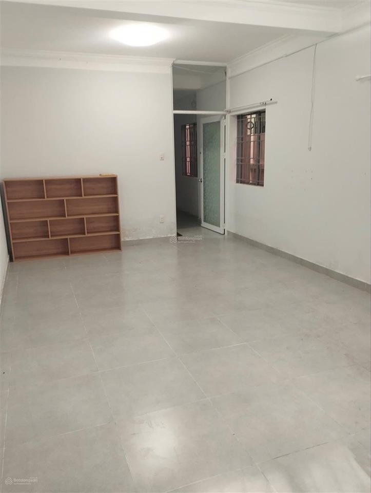 Bán căn nhà khu dân cư bình hưng. kế bến xe quận 8.