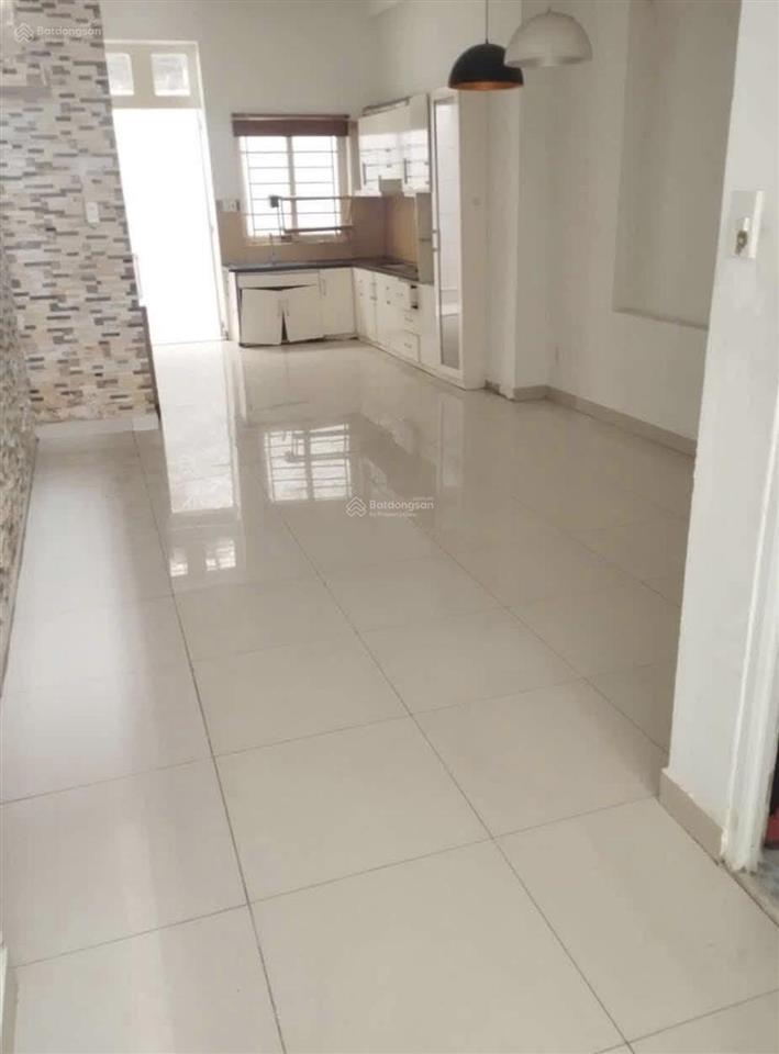 Bán căn nhà khu dân cư bình hưng, kế bến xe quận 8.