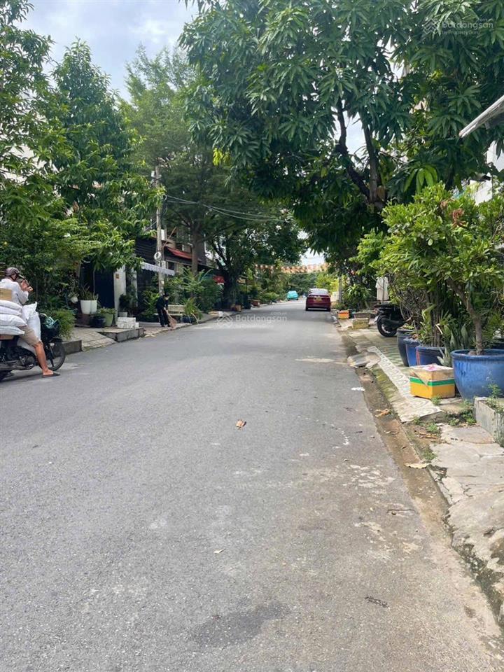 Bán căn nhà khu dân cư bình hưng. kế bến xe quận 8. nhà 2 mặt tiền.