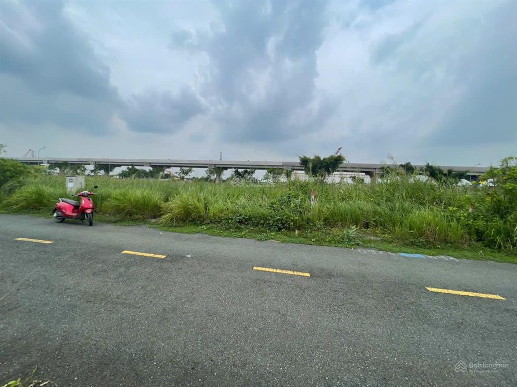 Chính chủ cần tiền bán gấp lô h9 centana city điền phúc thành long trường
