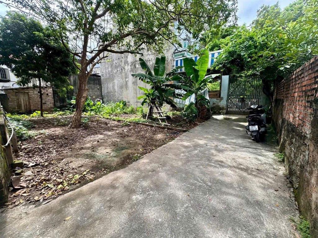 Bán đất 162m2 tại xã phụng châu, 8,91 tỷ, mặt tiền 13,8m, pháp lý đầy đủ