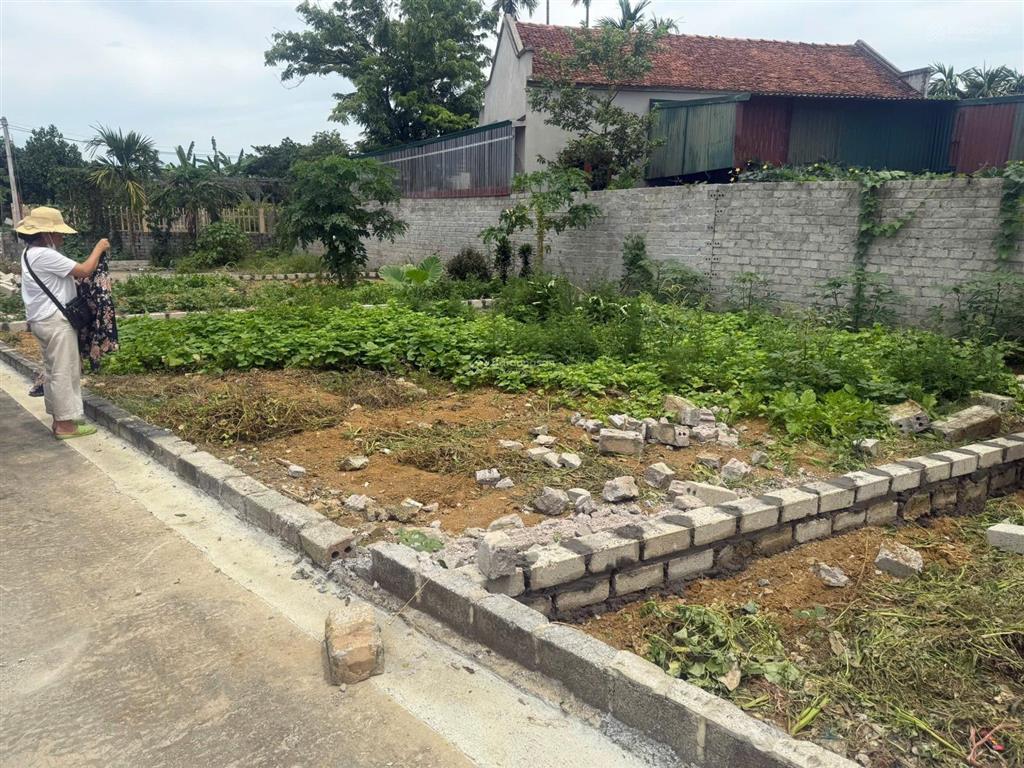 Bán đất tại thị trấn xuân mai, 1,35 tỷ, 83m2, hàng hiếm tại giá tốt