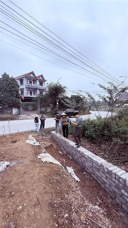 Lô 2 đương tỉnh lộ 261 phường đắc sơn , diện tích 100 thổ cư 81m giá 800tr