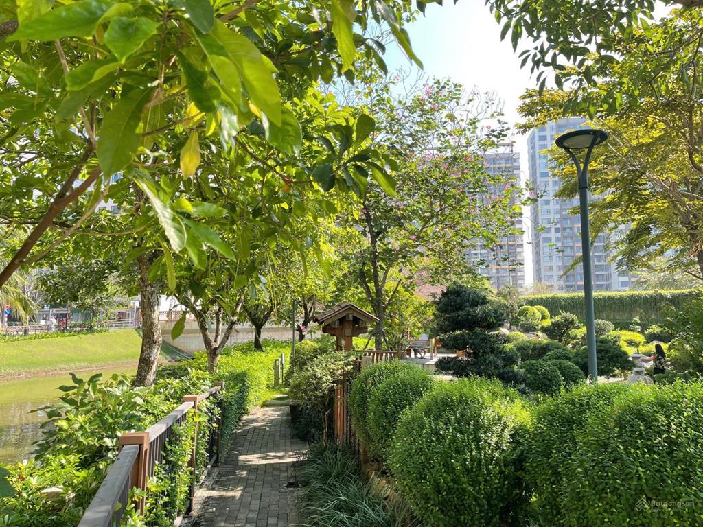 Cắt lỗ 150tr bán gấp căn 2pn  panorama mizuki park giá 3,8 tỷ/60m2, sổ sẵn hàng hiếm. 0906 651 ***