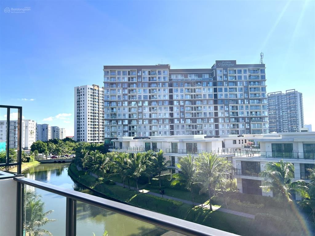 Phiên bản giới hạn, nhà phố liền kề 6x21m view kênh đào, riêng tư, mua trực tiếp nam long