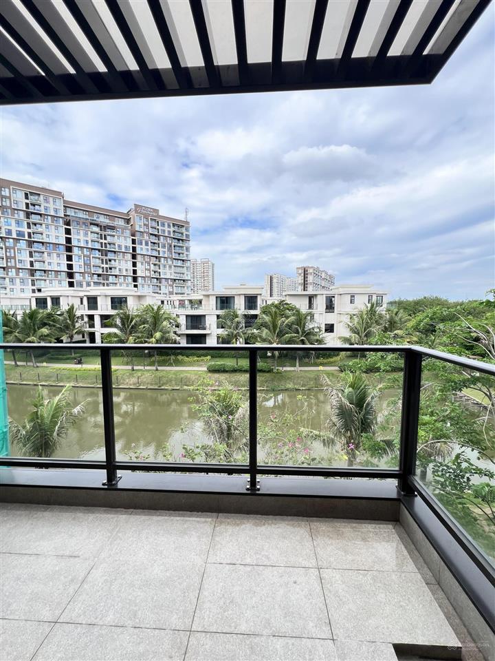 Phiên bản giới hạn, nhà phố liền kề 6x21m view kênh đào, riêng tư, mua trực tiếp nam long