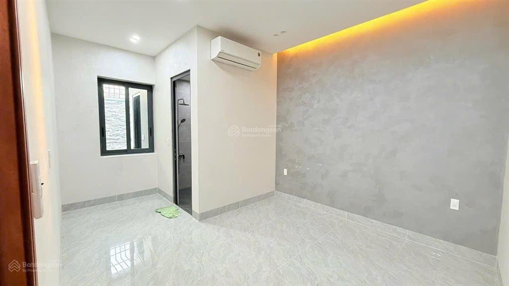 Nhà cực đẹp mới 99% ngay đường trần quang diệu, p. bà rịa. thiết kế 1 trệt 1 lầu 8m x 24m